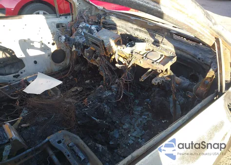 2024 Toyota Corolla Hybrid Le z USA, uszkodzony, nr VIN JTDBDMHE4RJ008811